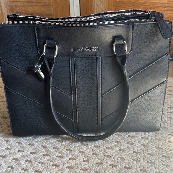 G by Guess Black Textured Satchel - Picture 1 of 4